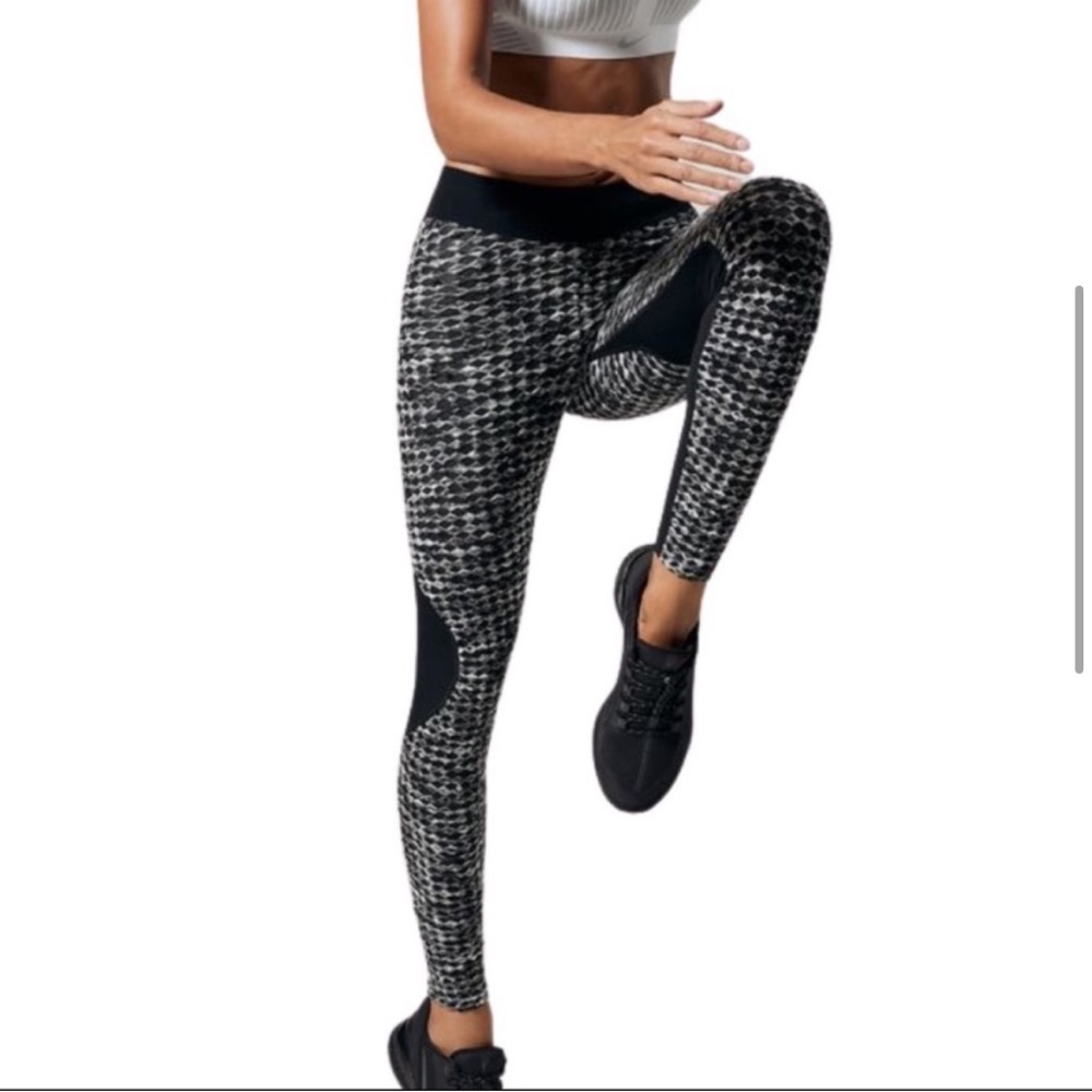 NWT Nike Warm Velour Hyper Warm Leggings
